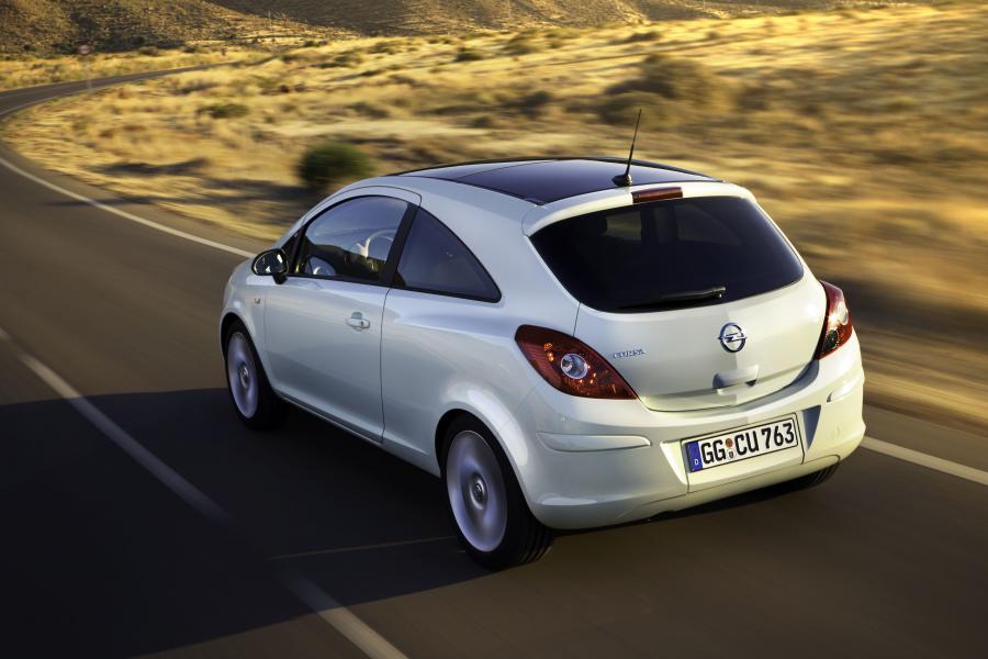  Opel Corsa MCE 2011 года  (фото 13 из 21)
